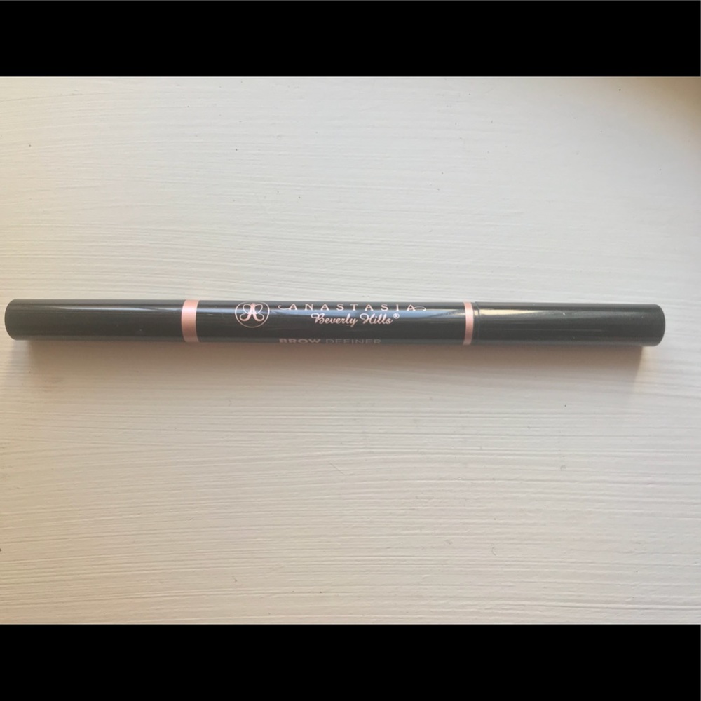 Anastasia Beverly Hills Brow Definer—Dark Brown